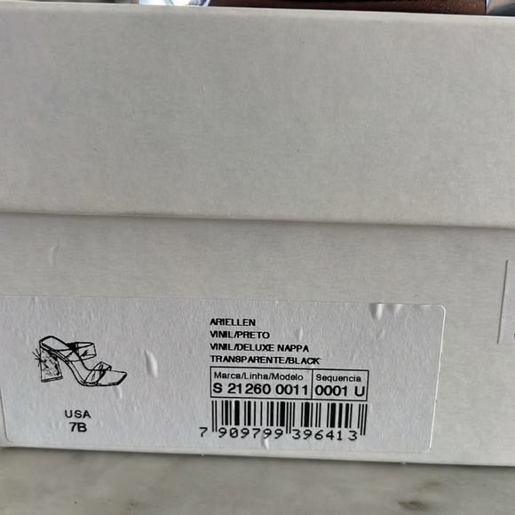 SCHUTZ Ariellen style slide sandals, size 7. - Picture 9 of 9